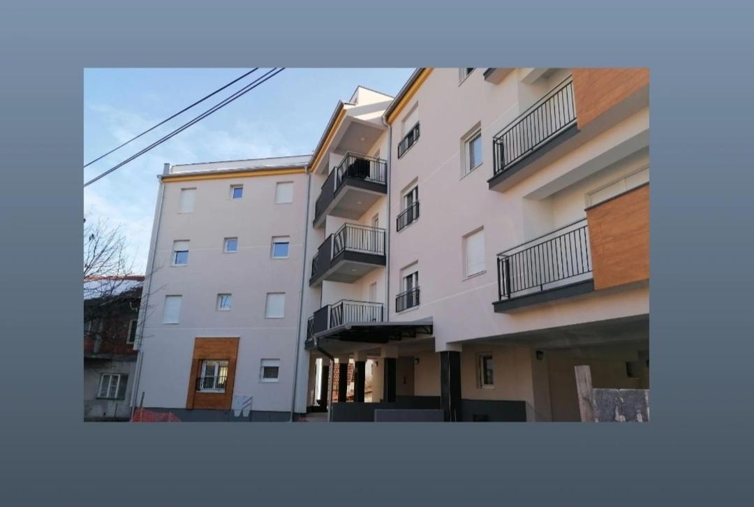 Apartmani S - Dsn Kraljevo Exterior photo